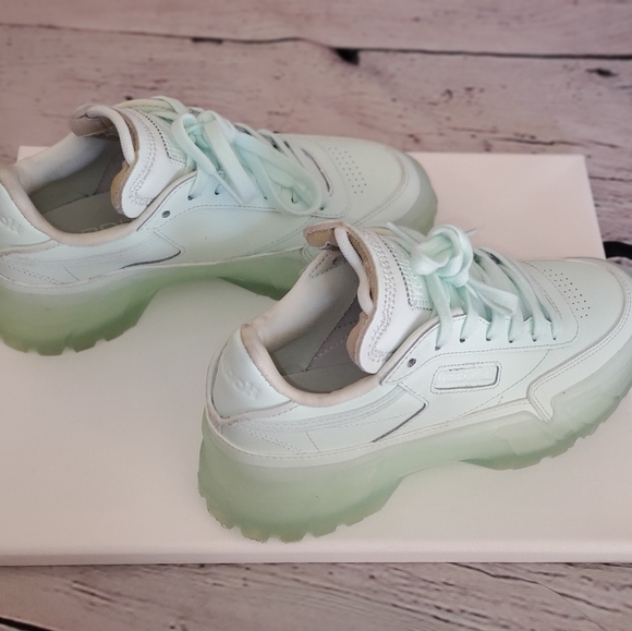 Reebox Cardi B Aqua Dust size 4.5 Big girl - Picture 10 of 17